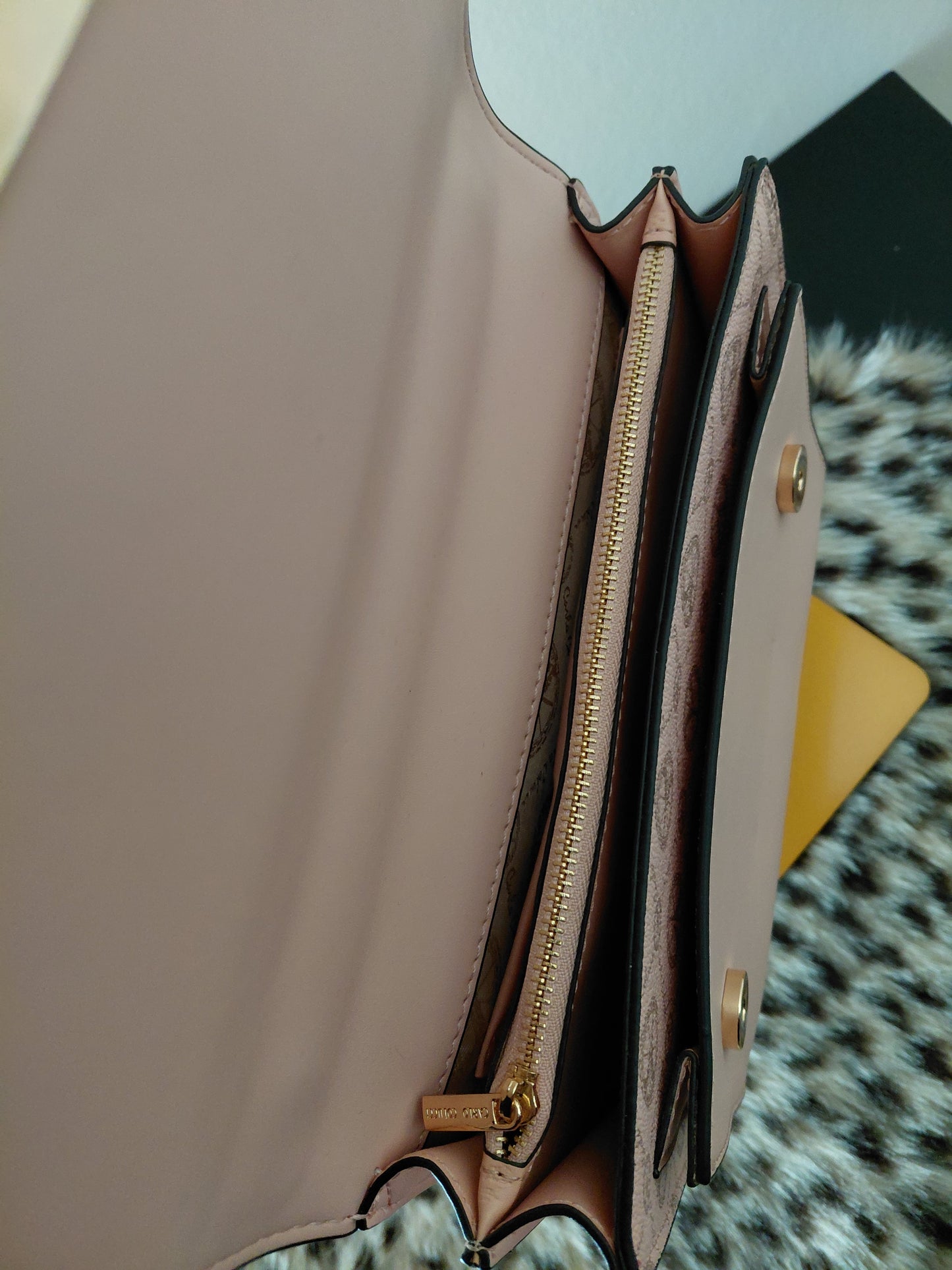 Carlo Colucci Handtas Roze